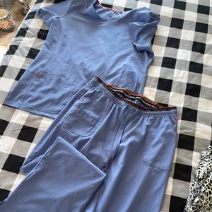 Heartsoul ceil blue scrub set